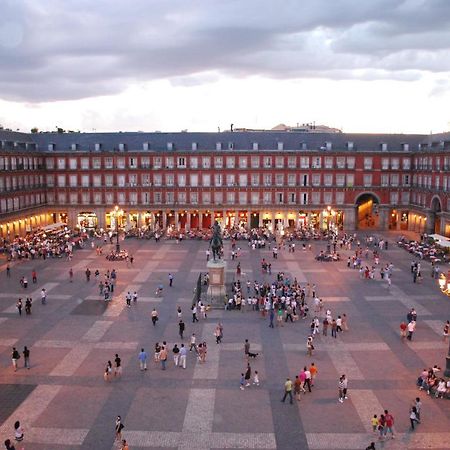 Nuevo Elegante Piso Vintage En Plena Plaza Mayor Мадрид Экстерьер фото