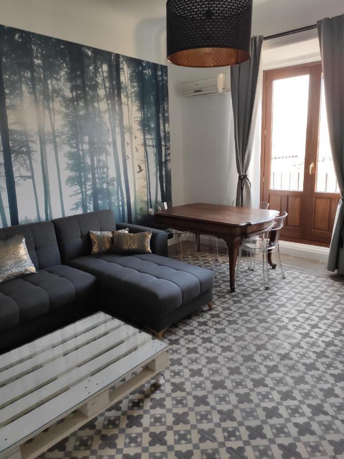 Nuevo Elegante Piso Vintage En Plena Plaza Mayor Мадрид Экстерьер фото